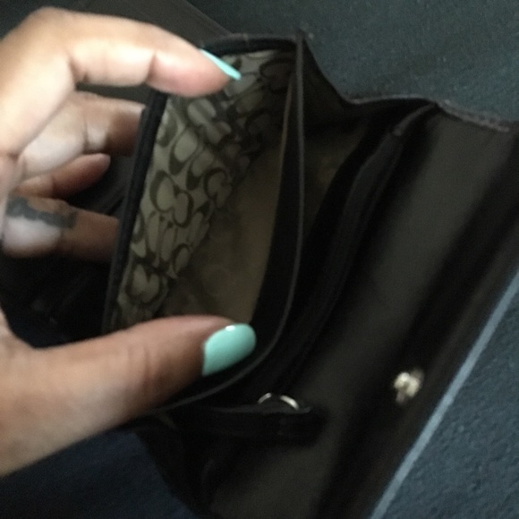 Coach Wallet - Picture 4 of 5